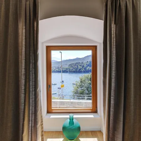 Mare Sano Plaza - Rivas Apartment *