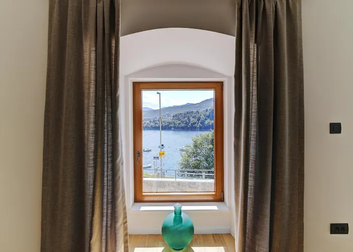 Mare Sano Plaza - Rivas Apartment *